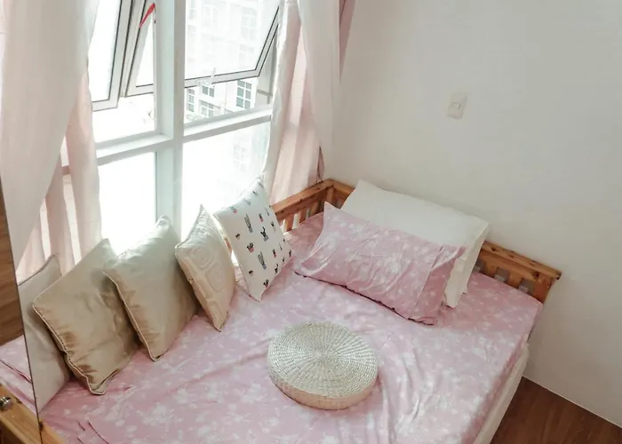 Cozy Sunlit Studio Bed & Breakfast *