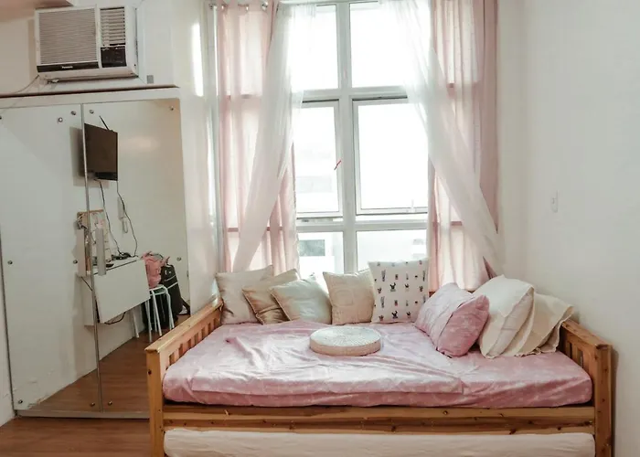 Cozy Sunlit Studio Manila