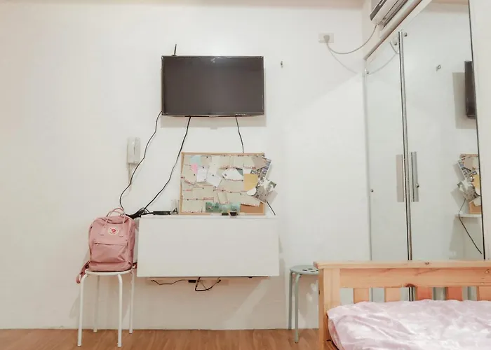 Cozy Sunlit Studio * Manila